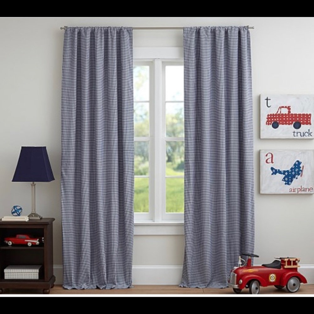 Pottery Barn Kids Gingham Blackout Curtain Panels (2) 44x84